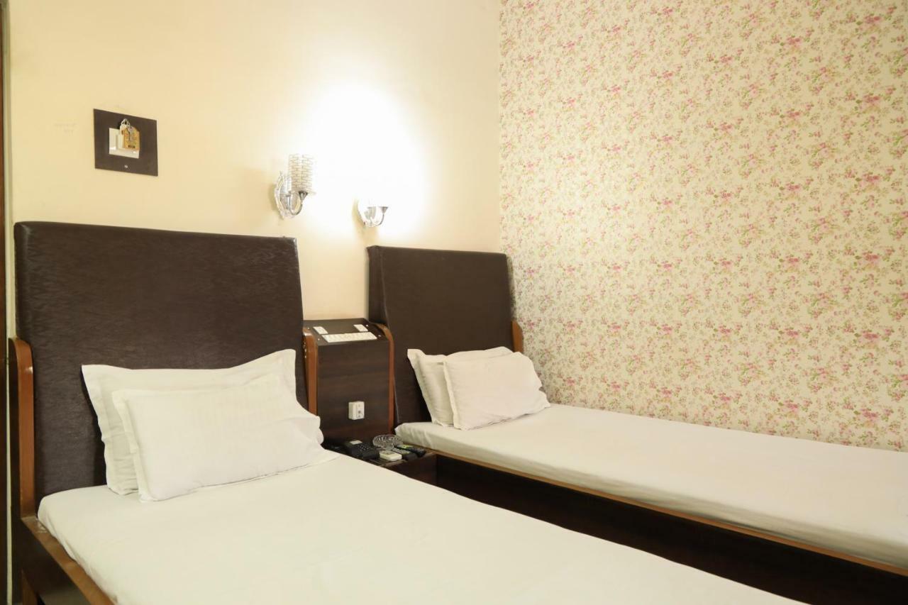 Spot On 39820 Shree Vaibhav Saver Hotel Nagpur Exterior foto