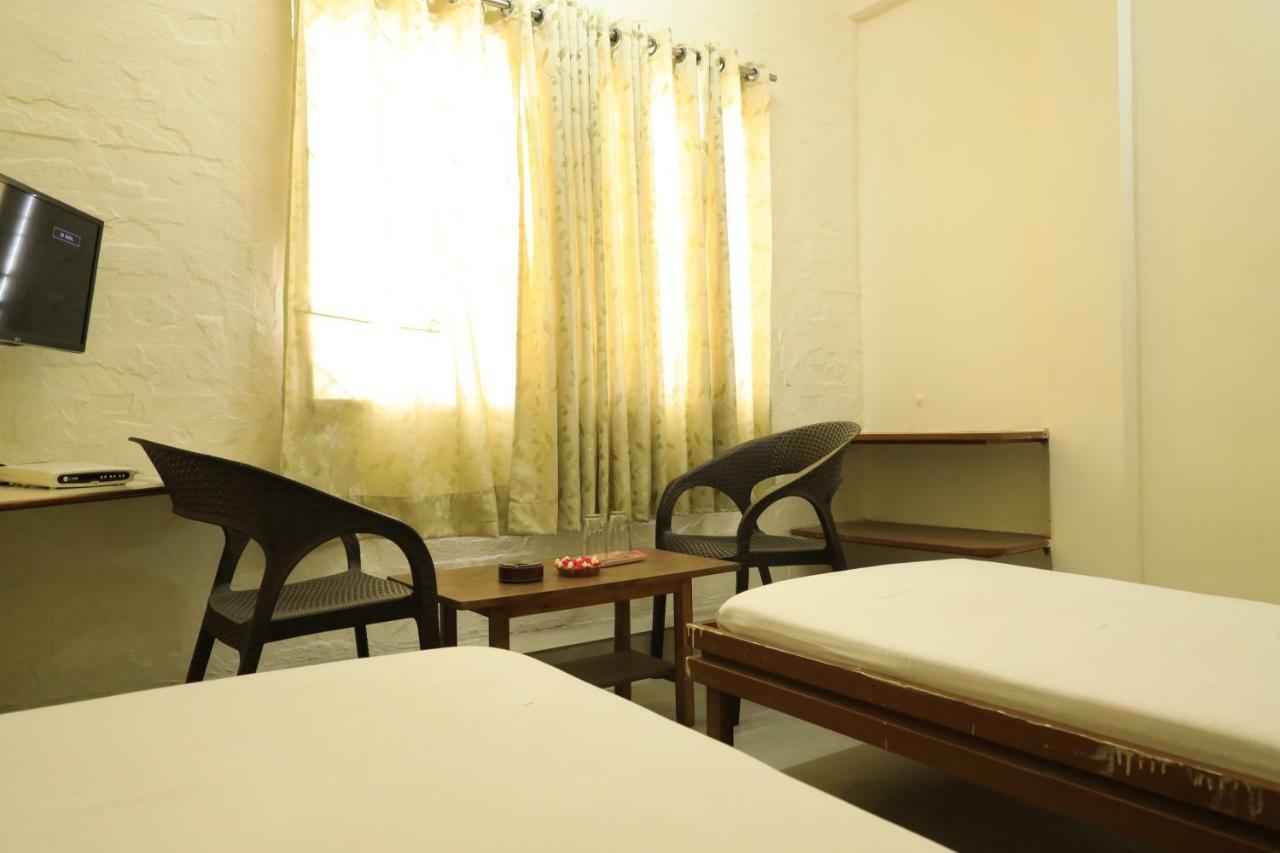 Spot On 39820 Shree Vaibhav Saver Hotel Nagpur Exterior foto
