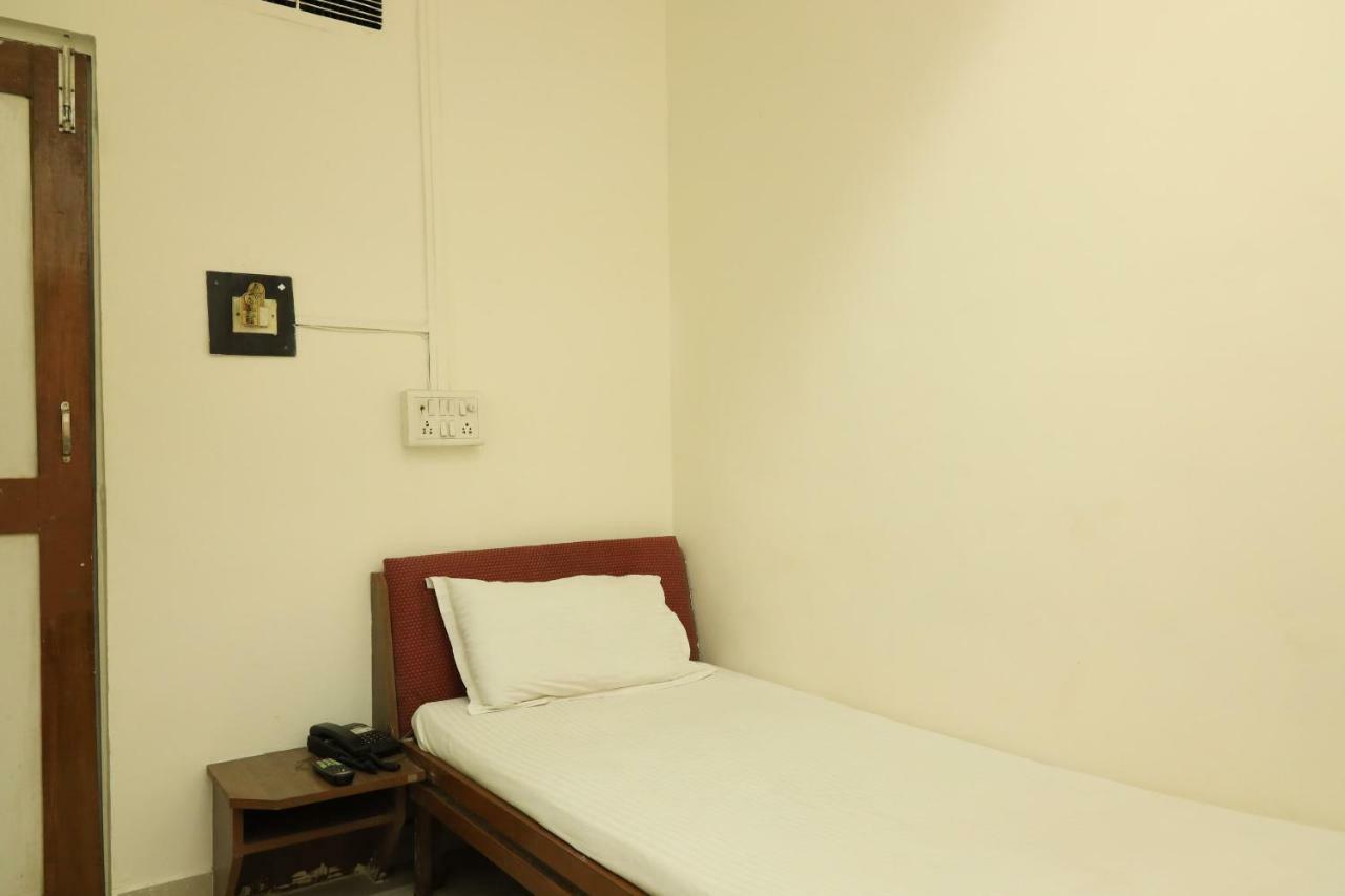 Spot On 39820 Shree Vaibhav Saver Hotel Nagpur Exterior foto